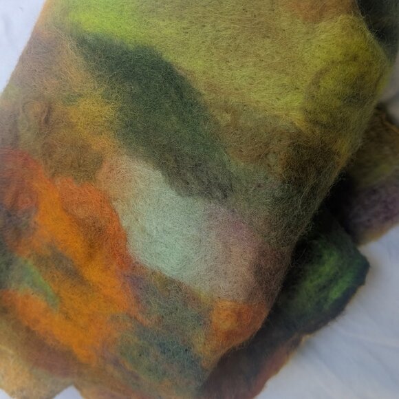 Handmade Wool Felt Scarf - Picture 6 of 7